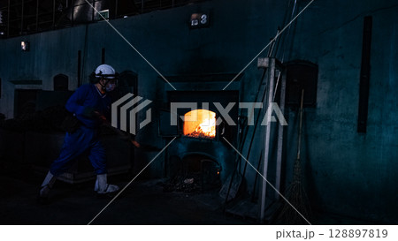 ポットスチル　余市蒸溜所　ニッカウヰスキー　蒸留所　ウイスキー　余市町　北海道　小樽 128897819