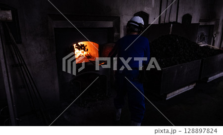 ポットスチル　余市蒸溜所　ニッカウヰスキー　蒸留所　ウイスキー　余市町　北海道　小樽 128897824