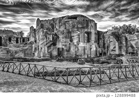 Ruins of Villa Adriana (Hadrian's Villa), Tivoli, Italy 128899488