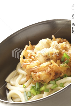かき揚げうどん 128901102