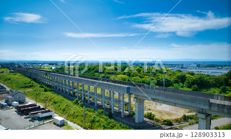夏の富山県滑川市周辺の様子 128903313