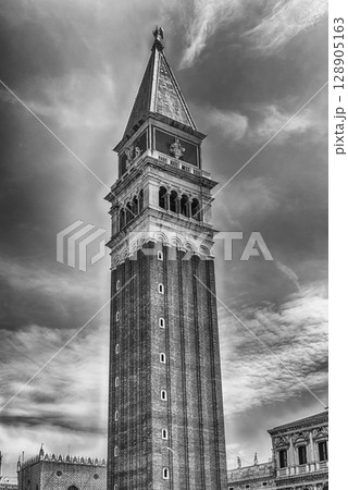 St Mark's Campanile, the most recognizable symbols of Venice, Italy 128905163