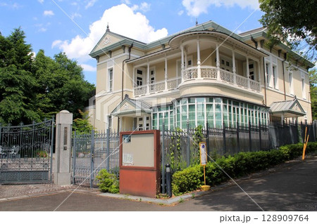 京都女子学園建学記念館 京都女子学園建学記念館 128909764