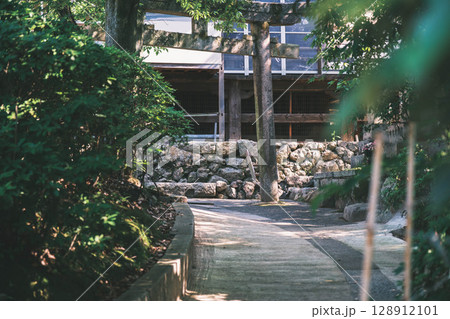 [水間寺]自然豊かな風景 128912101