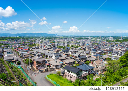 広大な住宅街《三重県 四日市市 桜台》 128912565