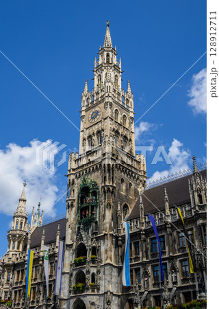 New Town Hall, Neues Rathaus, city government building on Marienplatz square in central Munich in Bavaria, Germany 128912711