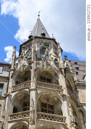 New Town Hall, Neues Rathaus, city government building on Marienplatz square in central Munich in Bavaria, Germany 128912721