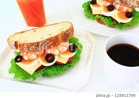 ヘルシーな朝食 ヘルシーな朝食 128912790