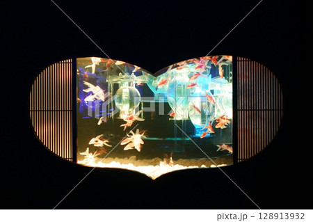 8099　アクアリウム　金魚 128913932