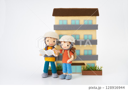 あみぐるみ人形　防災・避難訓練 128916944