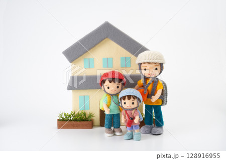 あみぐるみ人形　防災・避難訓練 128916955