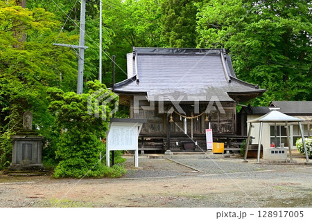 神仏習合の名残り円万寺観音山の八坂神社 128917005