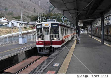 野岩鉄道会津鬼怒川線・東武鉄道鬼怒川線 新藤原駅 野岩鉄道会津鬼怒川線・東武鉄道鬼怒川線 新藤原駅 128918631