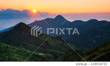 志賀草津道路・夕景 128918732