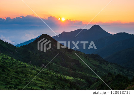 志賀草津道路・夕景 志賀草津道路・夕景 128918735