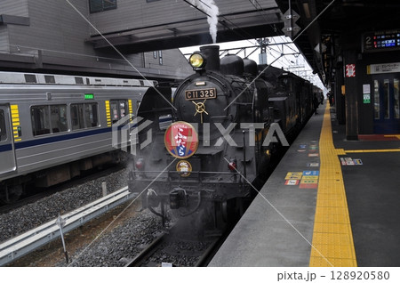 東武鉄道日光線・鬼怒川線　下今市駅 128920580