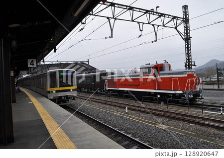 東武鉄道日光線・鬼怒川線　下今市駅 128920647