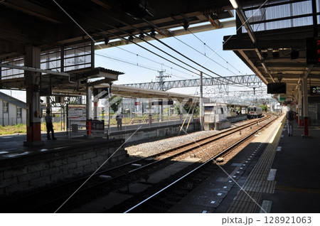 東武鉄道伊勢崎線・佐野線・小泉線 館林駅 東武鉄道伊勢崎線・佐野線・小泉線 館林駅 128921063