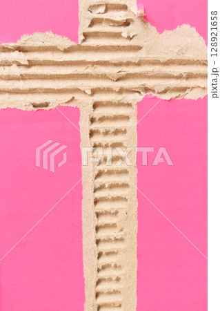 tear pink cardboard box texture background, recycle material 128921658