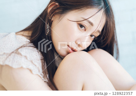 ビューティー スキンケアイメージ ビューティー スキンケアイメージ 128922357