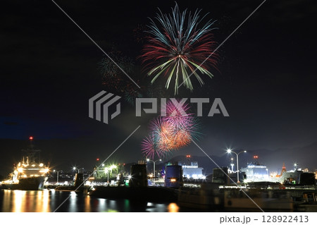 呉海上花火大会 128922413