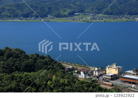 天橋立付近を走る京都丹後鉄道 天橋立付近を走る京都丹後鉄道 128922922