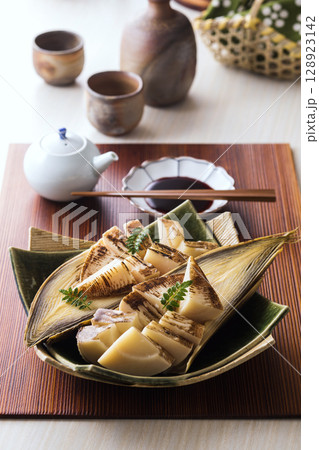 焼き筍 128923142