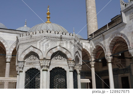 トルコ イスタンブールのイエニ･モスク 128927075