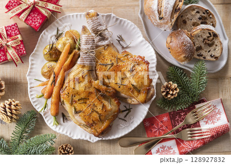 ローストチキン ローストチキン 128927832