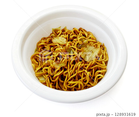 インスタント食品 カップ焼きそば 128931619