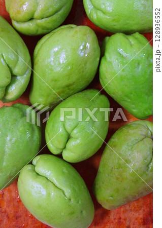chayote mango squash mirliton vegetable chayote mango squash mirliton vegetable 128936552