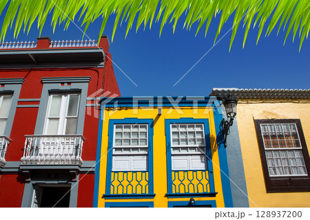 Santa Cruz de La Palma colonial house facades 128937200