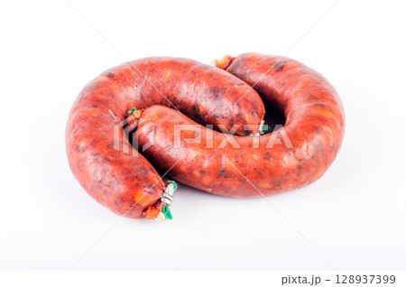 sausage sausage 128937399