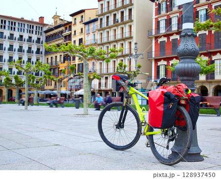 Pamplona Plaza Castillo Square Way Saint James 128937450