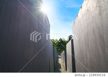 Berlin Holocaust Memorial to murdered Jews 128938118