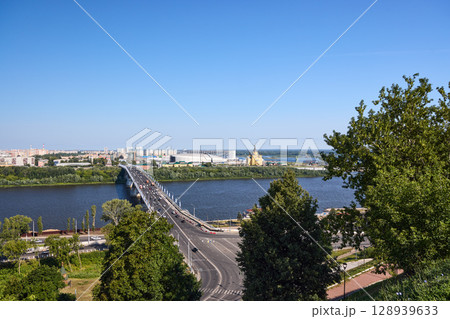 Sunlit Strelka, Cathedral and Kanavinsky Bridge in Nizhny Novgorod 128939633
