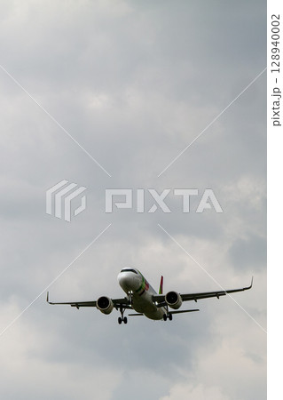 Belgium, Brussels Airport, Airbus A320 Neo of the company AIR Portugal, CS TVH 128940002