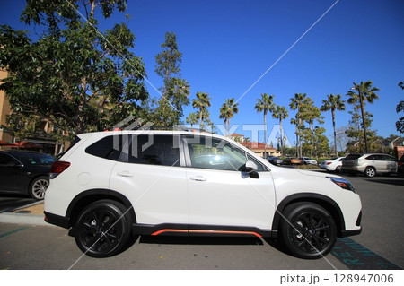 2023年 スバルフォレスター スポーツ SUV 米国仕様 車両販売素材 2023年 スバルフォレスター スポーツ SUV 米国仕様 車両販売素材 128947006