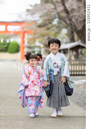 七五三詣 128952411