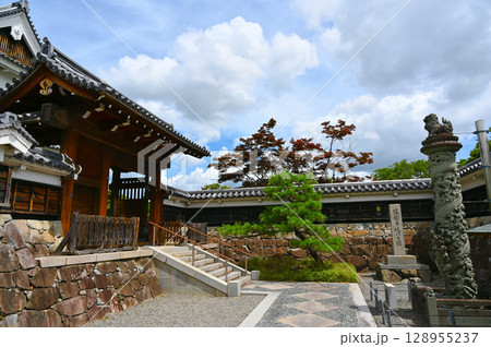 勝龍寺城跡　南側城門　虎口　長岡京市 128955237