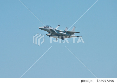 日米戦闘機共同訓練 128957890