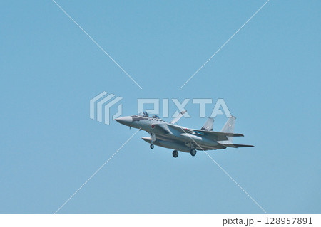 日米戦闘機共同訓練 128957891