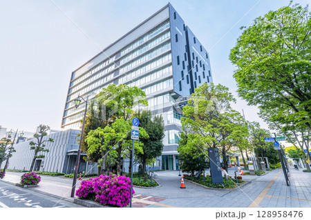 山梨県甲府市　甲府市役所 128958476