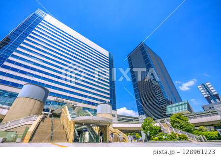 日本の東京都市景観 品川駅やオフィスビル群などを望む=7月26日 日本の東京都市景観 品川駅やオフィスビル群などを望む=7月26日 128961223