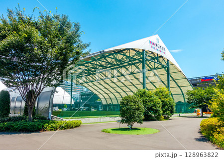 フットサルコート khb東日本放送 ぐりりスポーツパーク 水遊びできる貴重な場所 フットサルコート khb東日本放送 ぐりりスポーツパーク 水遊びできる貴重な場所 128963822