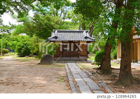 稲葉神社　京都市伏見区 128964265