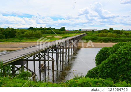 流れ橋　上津屋橋　八幡市 128964766