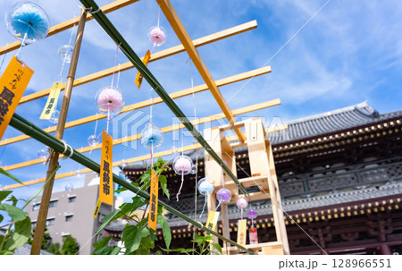 神奈川県川崎市 川崎大師の風鈴市 神奈川県川崎市 川崎大師の風鈴市 128966551
