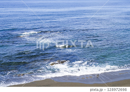 夏の志摩の海 128972698