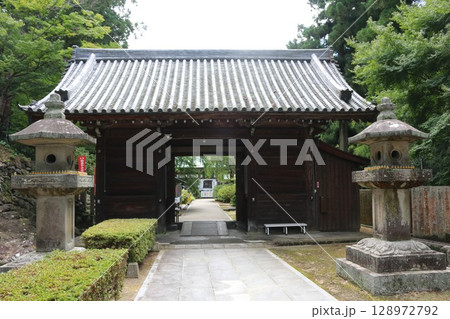 四国霊場 八十一番札所 白峯寺 四国霊場 八十一番札所 白峯寺 128972792